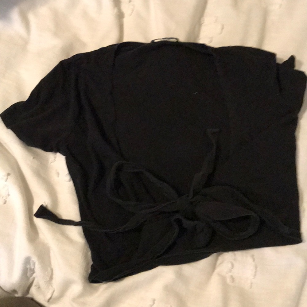 Brandy Melville wrap tee